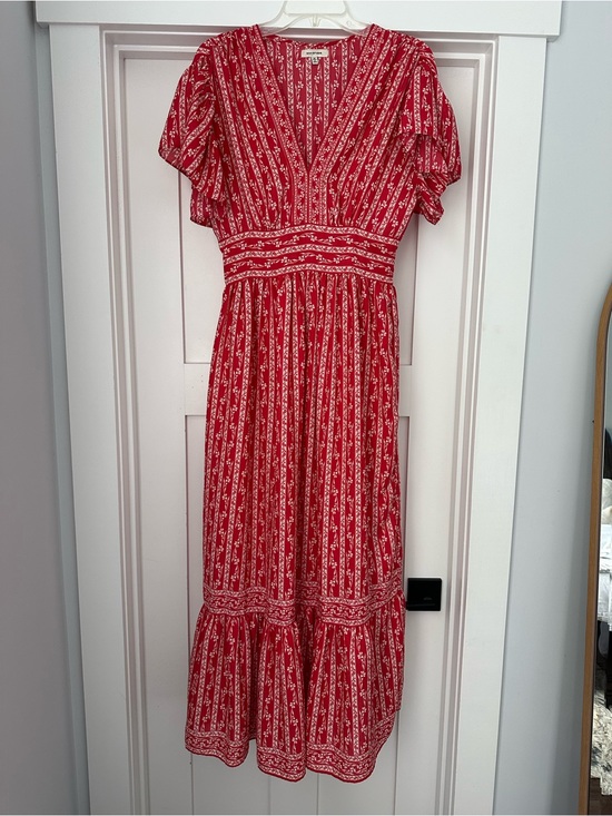 Max Studio Dresses & Skirts - Max Studio Red Printed V-Neck Maxi Dress